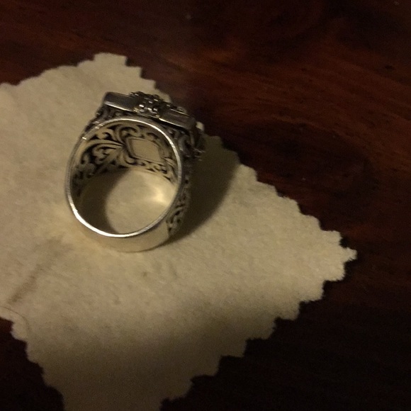 Flower Design SS Ring - Picture 3 of 3